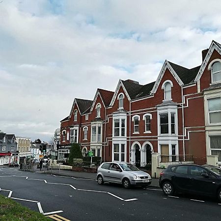 2 Bedroom Modern Apartment, Uplands, Swansea Extérieur photo